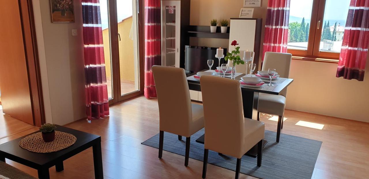 Apartment Apatmani Milena *