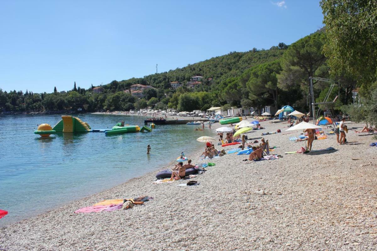 Apatmani Milena * Opatija